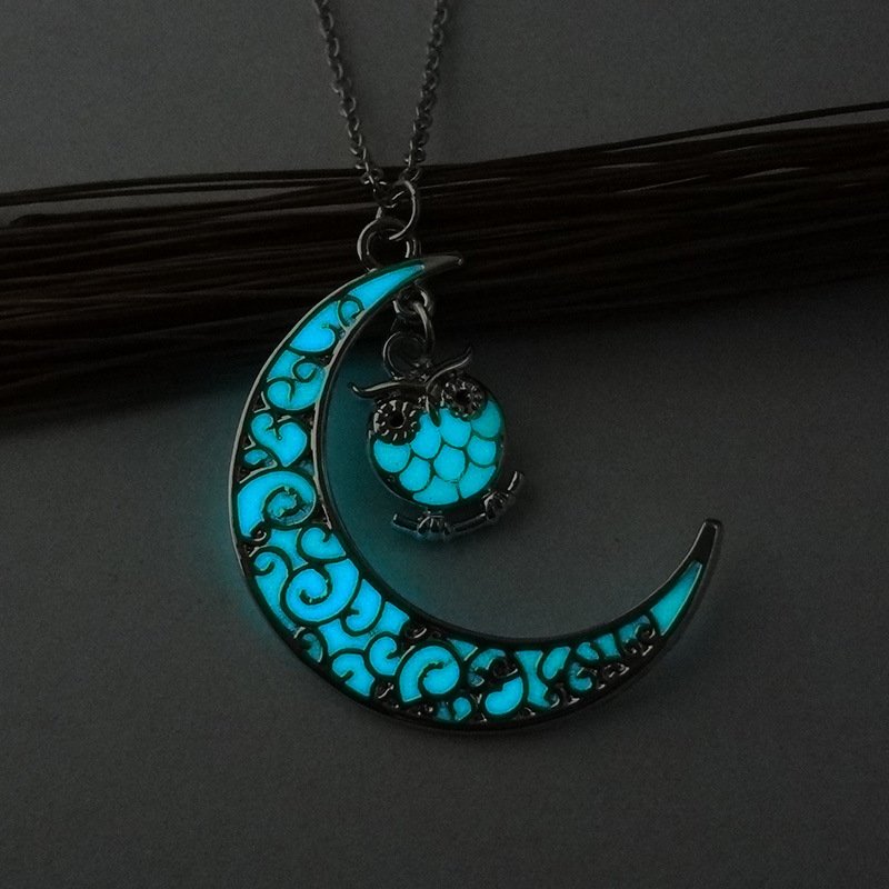Glowing Pendant Necklaces Silver Plated Chain Necklaces - Image 10