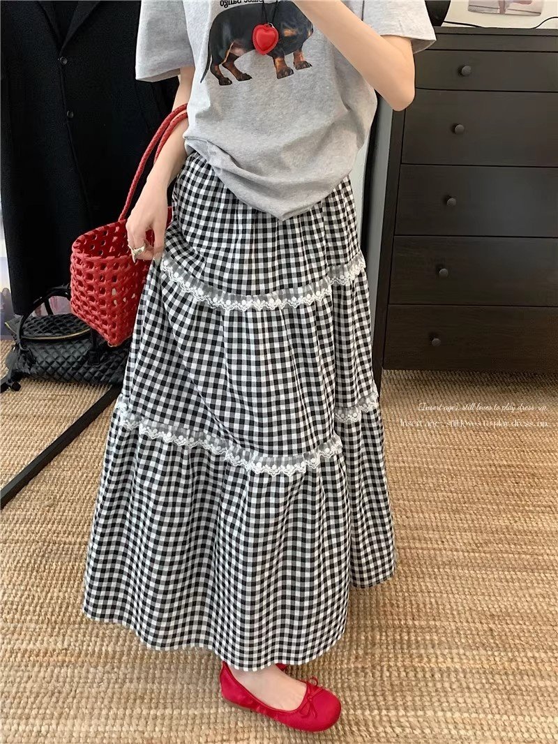 Fresh And Sweet Blue Plaid Cake Skirt - Image 4