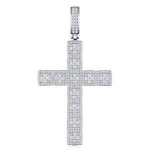 A Luxurious And Fashionable Minimalist Jewelry Pendant Necklace Featuring Top-quality Moissanite, Made Of S925 Silver Electroplated With Platinum.