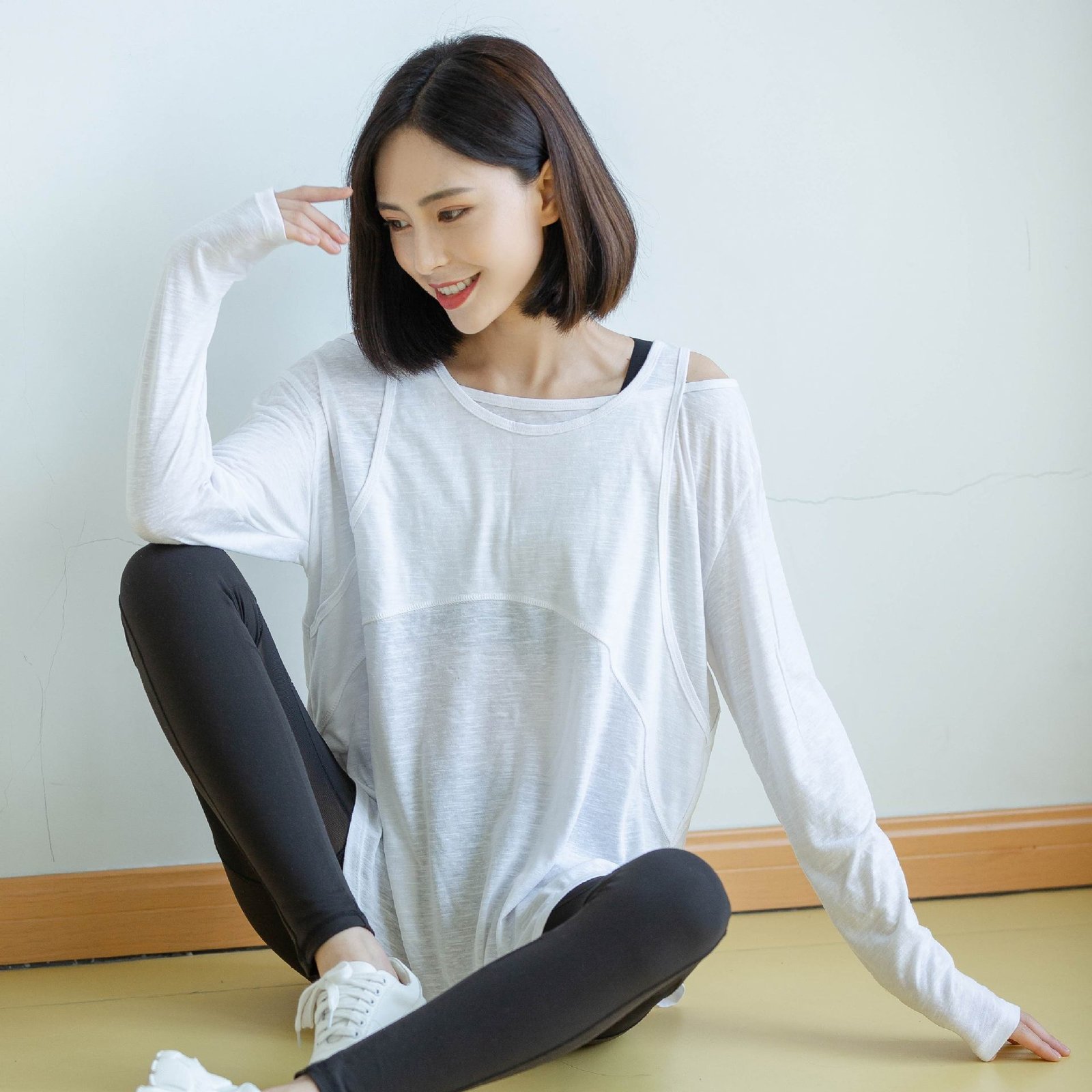 Sports Top Yoga Clothing Suit Women - Image 4