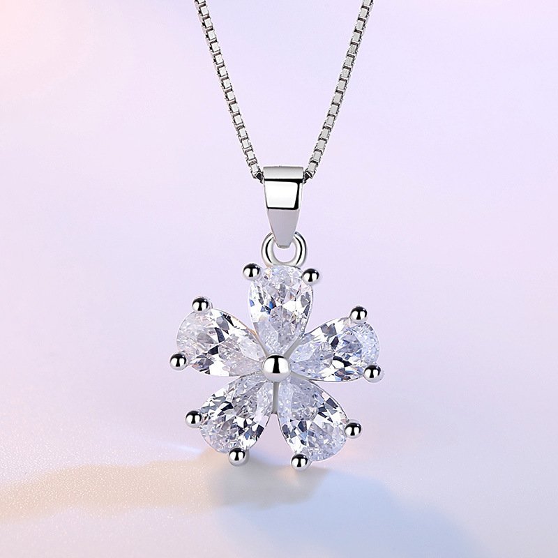 Factory Direct Sales Plum Blossom Pendant Women Necklace Jewelry - Image 2