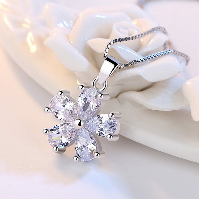 Factory Direct Sales Plum Blossom Pendant Women Necklace Jewelry - Image 5