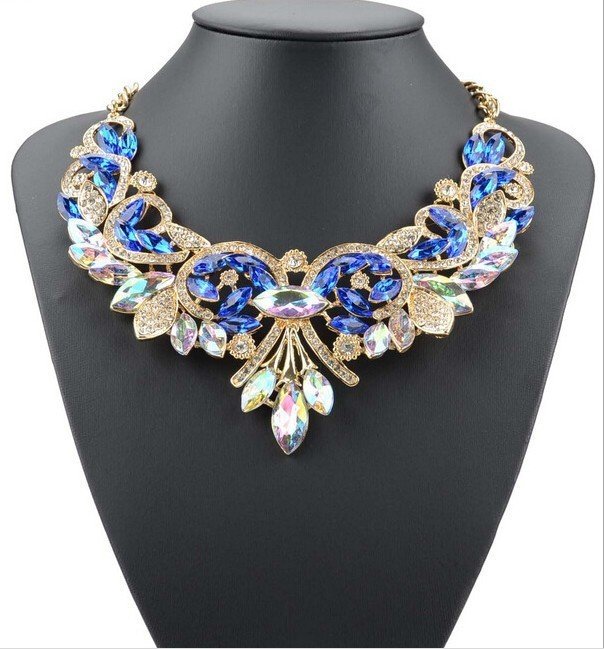 Diamond Alloy Flower Necklace For Women - Image 4