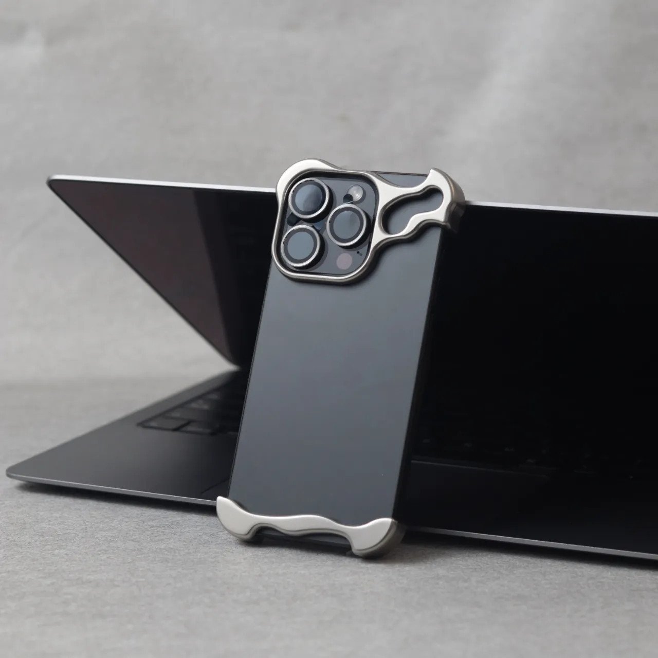 Zinc Alloy Suitable For 15romax Phone Cases - Image 2