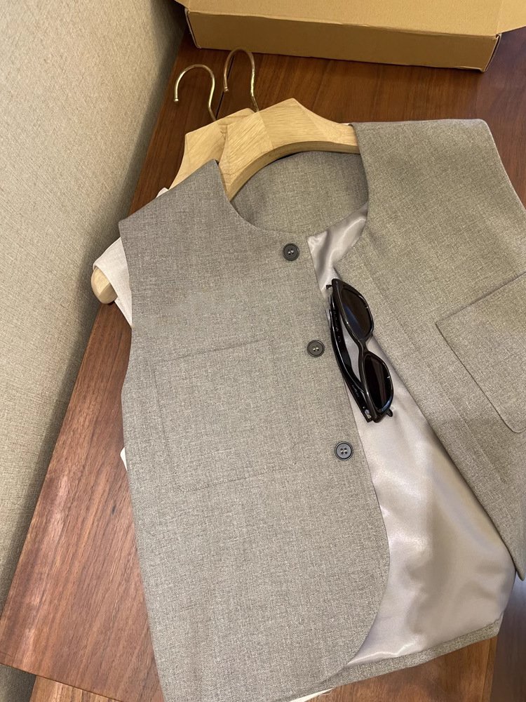 Loose Round Neck Sleeveless Suit Vest For Women - Image 7