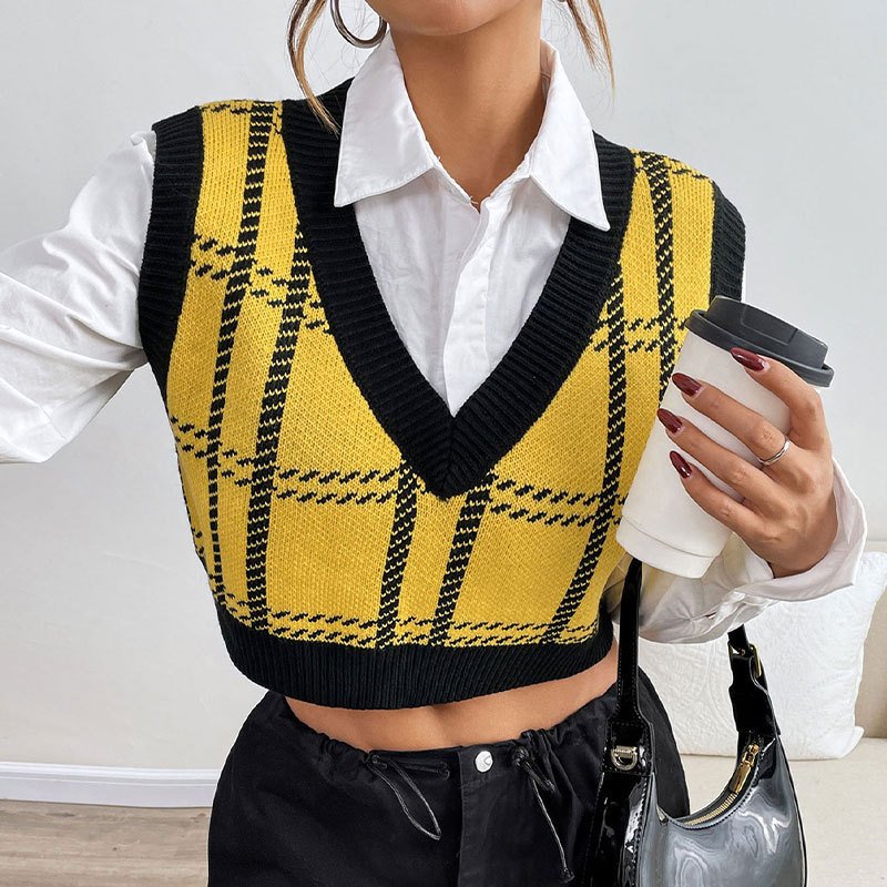 Women's V-neck Plaid Waistcoat - Image 6