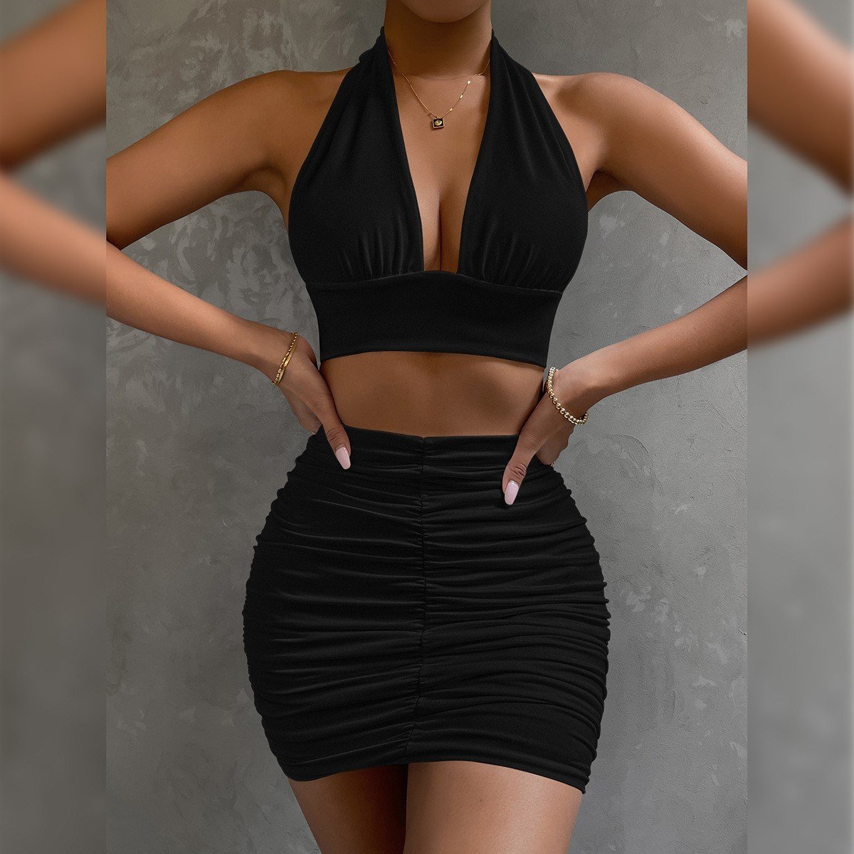 2pcs Dress Suits For Women Halter Lace-up Hip Top And Pleated Hip-covering Skirt - Image 4