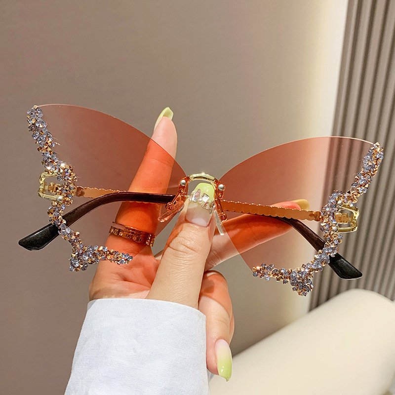 Luxury Diamond Butterfly Sunglasses Women Brand Y2K Vintage Rimless Oversized Sun Glasses Ladies Eyewear Shades - Image 5