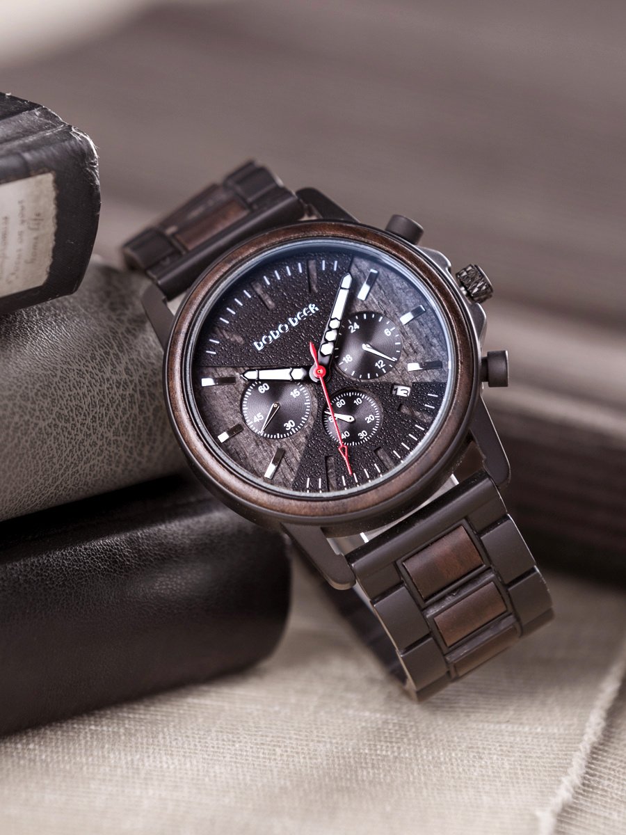 Watch of wrist of wood - Image 5