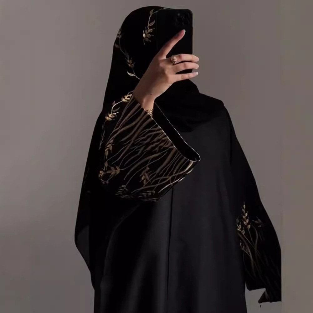 Arab Embroidery Embroidery Outerwear Abaya Robe - Image 2