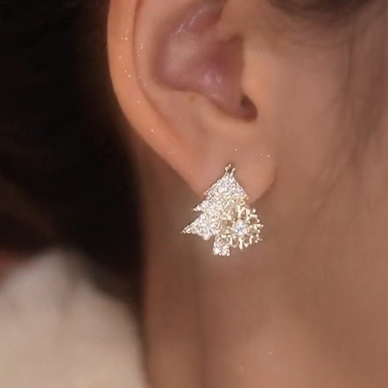 Rotatable Christmas Tree Earrings Shiny Rhinestone Snowflake Stud Earring New Year Xmas Festival Ear Jewelry Gifts Autumn And Winter - Image 3