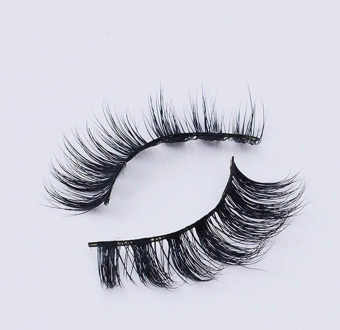 Faux Aurelia Eye Lashes - Image 5