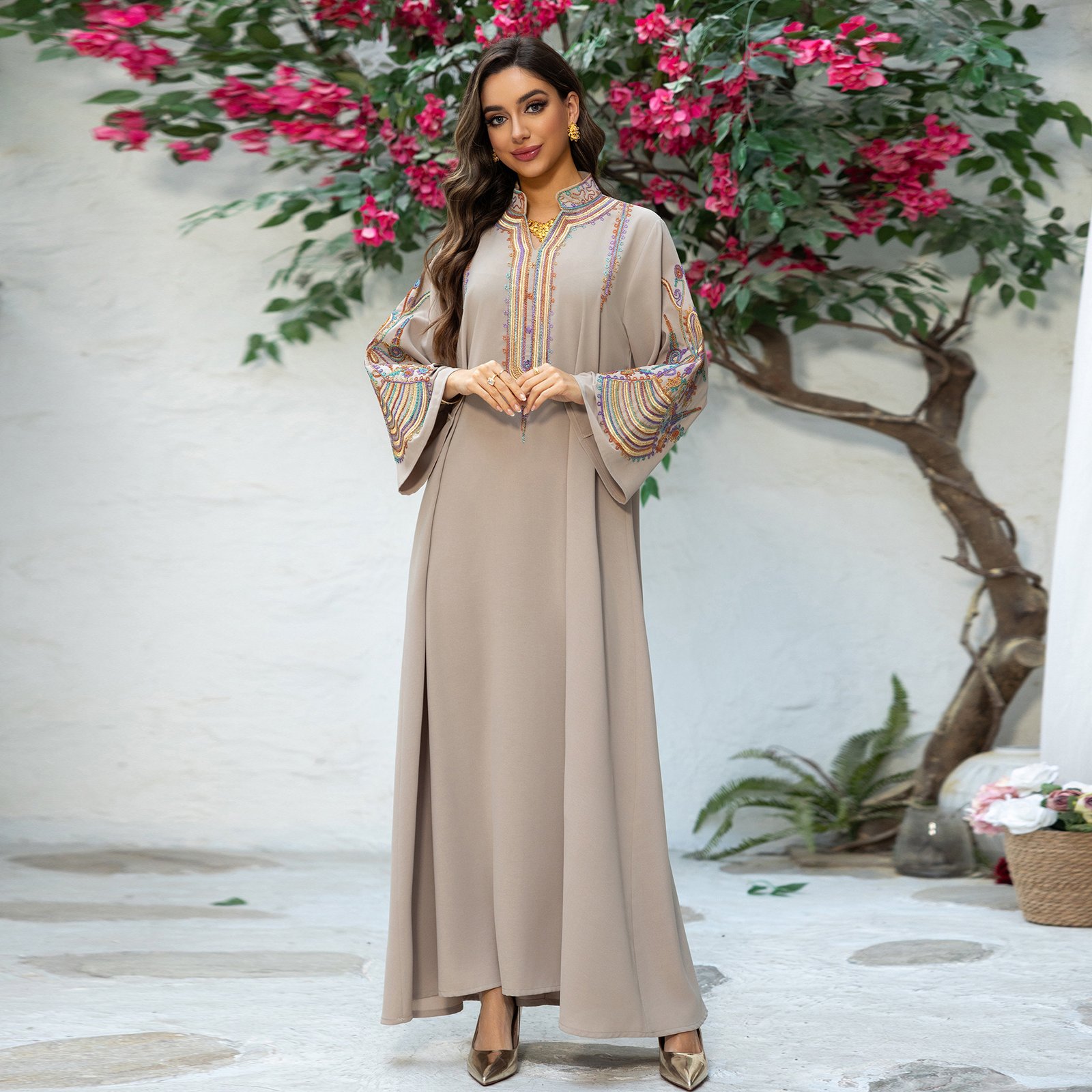 Women's Embroidered Rope Embroidered Muslim Dress - Image 2