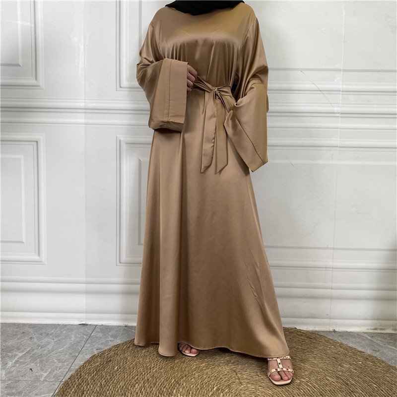 Middle East Dubai Hot Sale Lace Up Satin Muslim Dress - Image 6