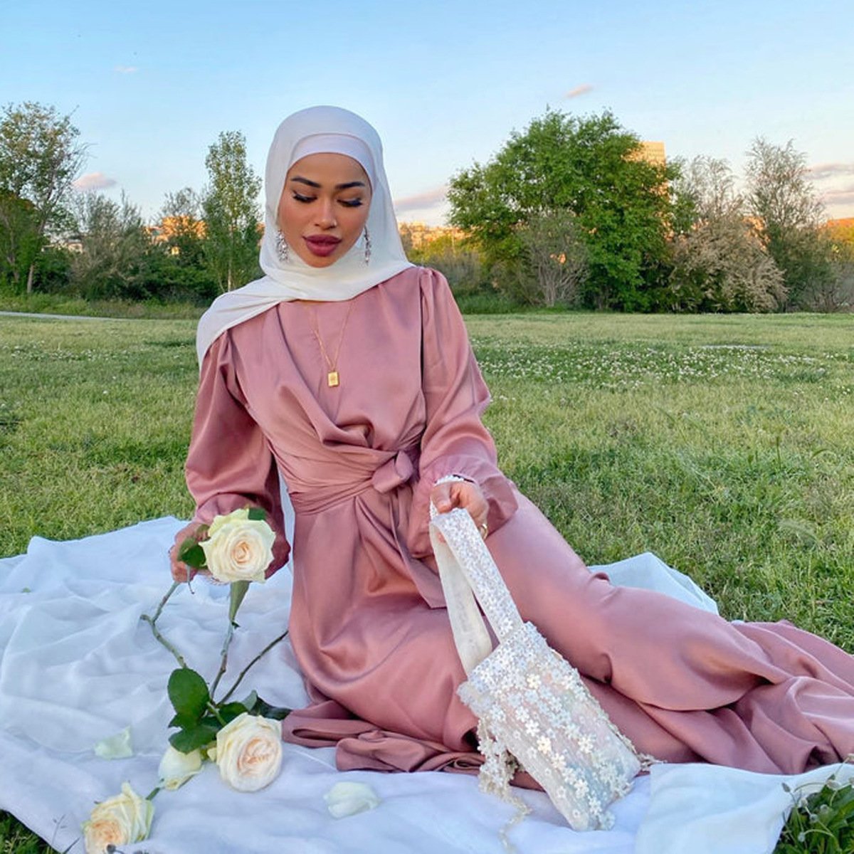 Muslim Hui Pure Color Robe And Ankle Dress - Image 4