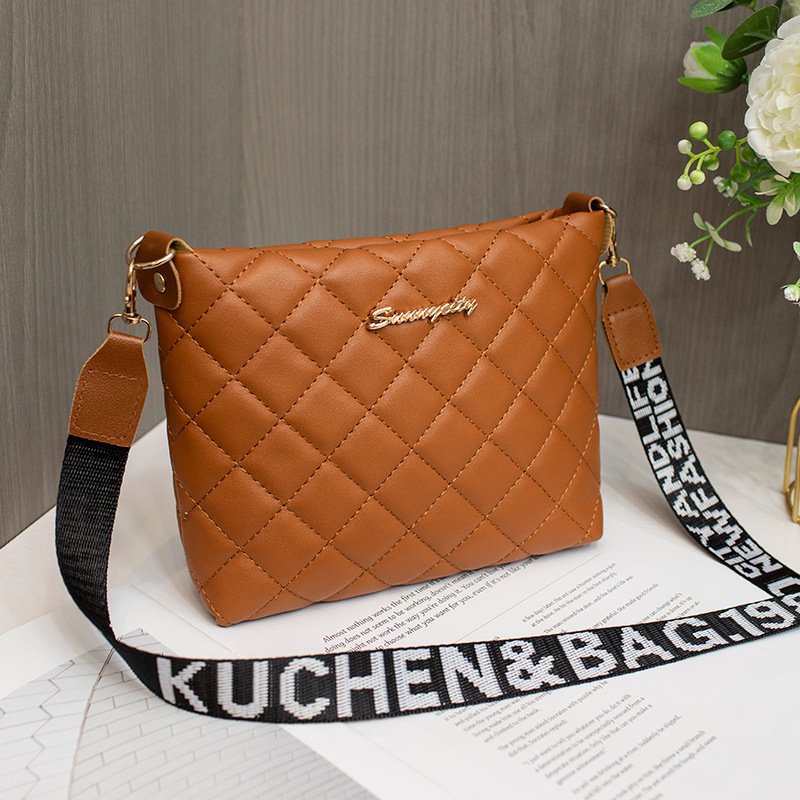 Small Messenger Bag For Women Trend Lingge Embroidery Female Shoulder Bags Fashion Chain Ladies Crossbody Purse - Image 9