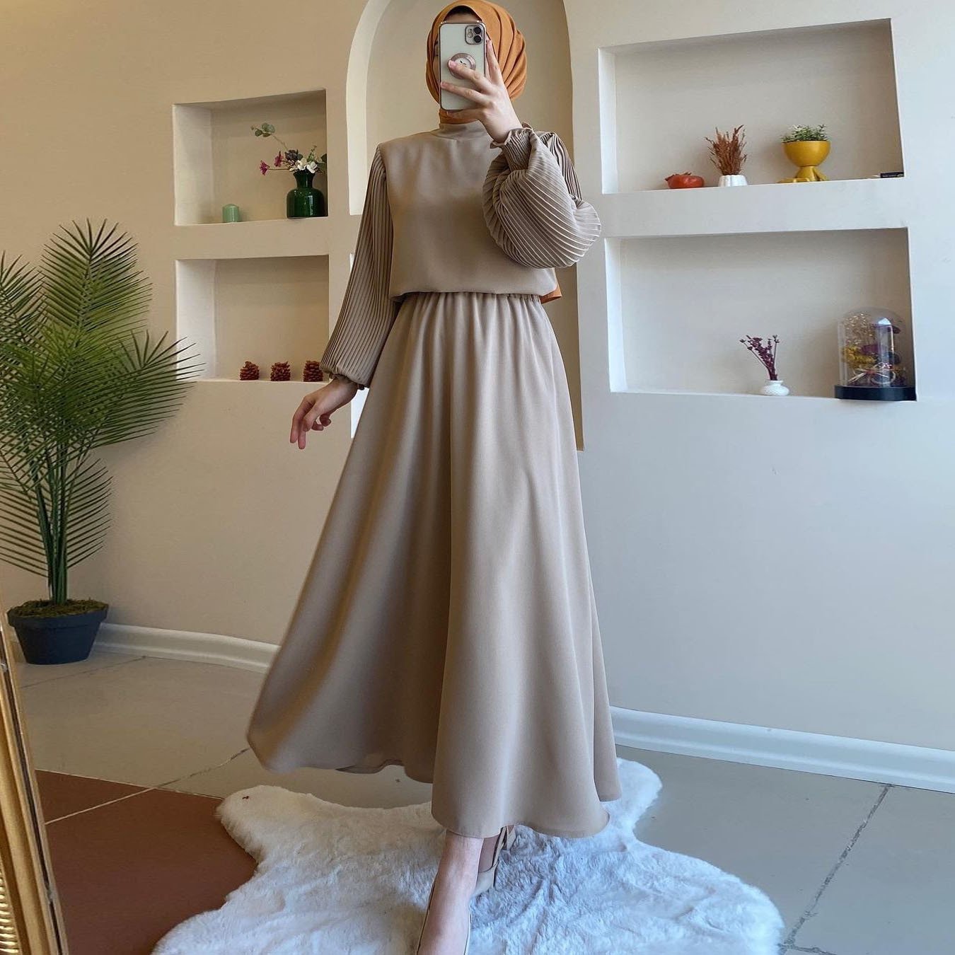 Middle East Muslim Arab Fall Winter Fashion Pleated Lace-up Dress - Image 4