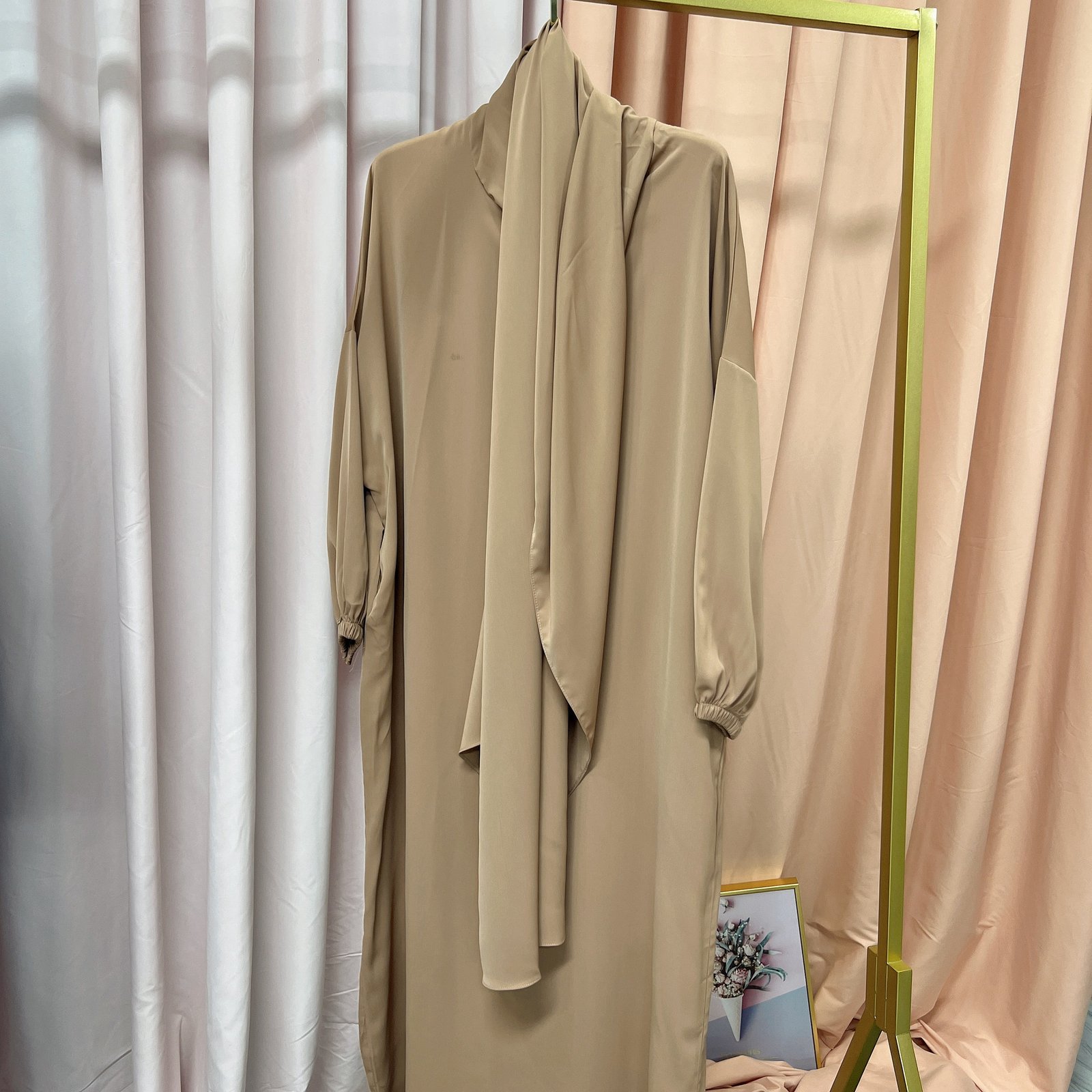 European And American Muslim Arabic Solid Color Hooded Robe Dress - Image 4