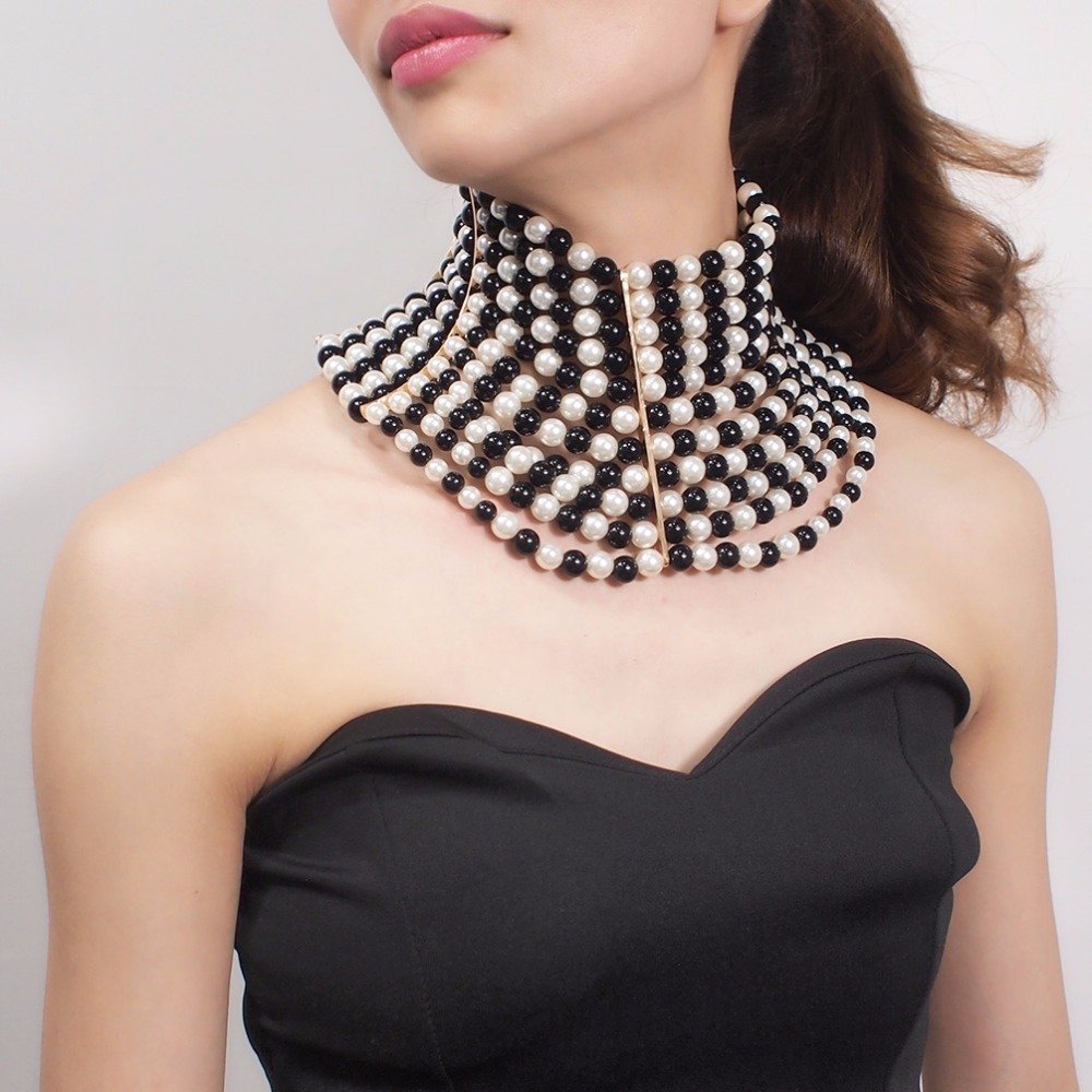 Multi-layered Pearl Sexy Short Necklace Necklace Necklace - Image 4
