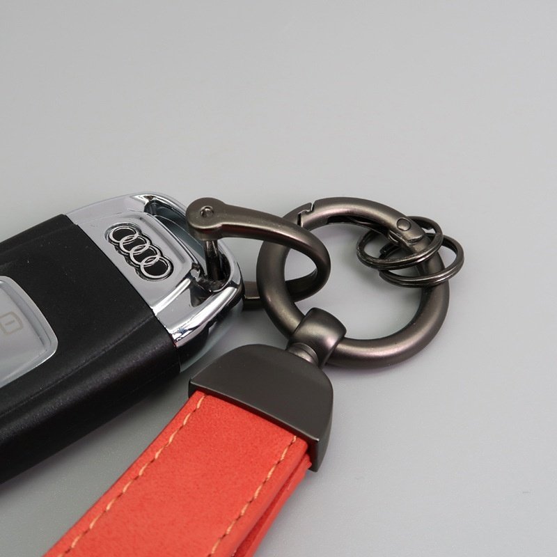 Suede Car Hardware Anti-lost Keychain - Image 3