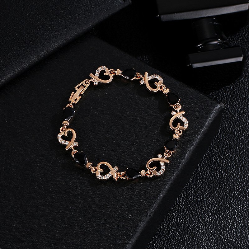 Hollow Love Bracelet With Rhinestones Fashion Temperament Heart-shaped Bracelet For Valentine's Day Gift Jewelry - Image 5
