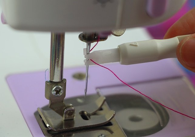 Needle Threader Insertion Tool For Sewing Machine - Image 3