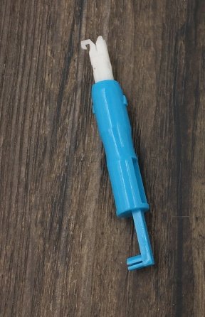 Needle Threader Insertion Tool For Sewing Machine - Image 6