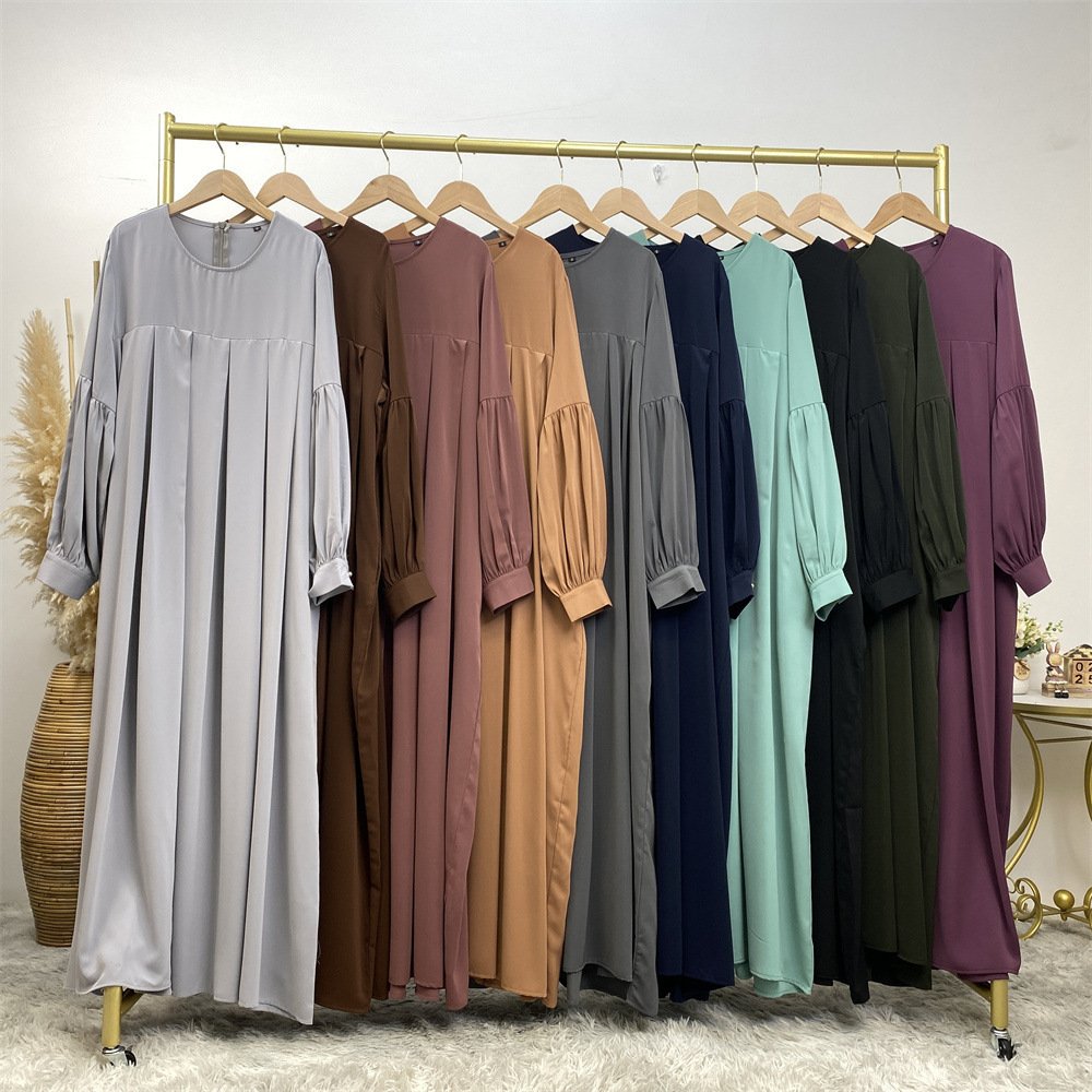 Muslim Solid Color Pleated Round Neck Dress - Image 2